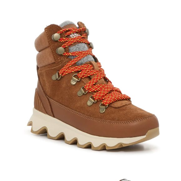 Sorel Shoes - *NWT* Sorel Kinetic Conquest Boot